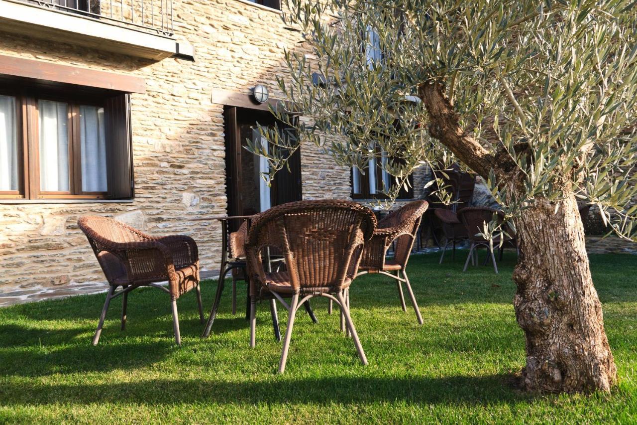 Casa Rural La Comella Tirvia Bagian luar foto