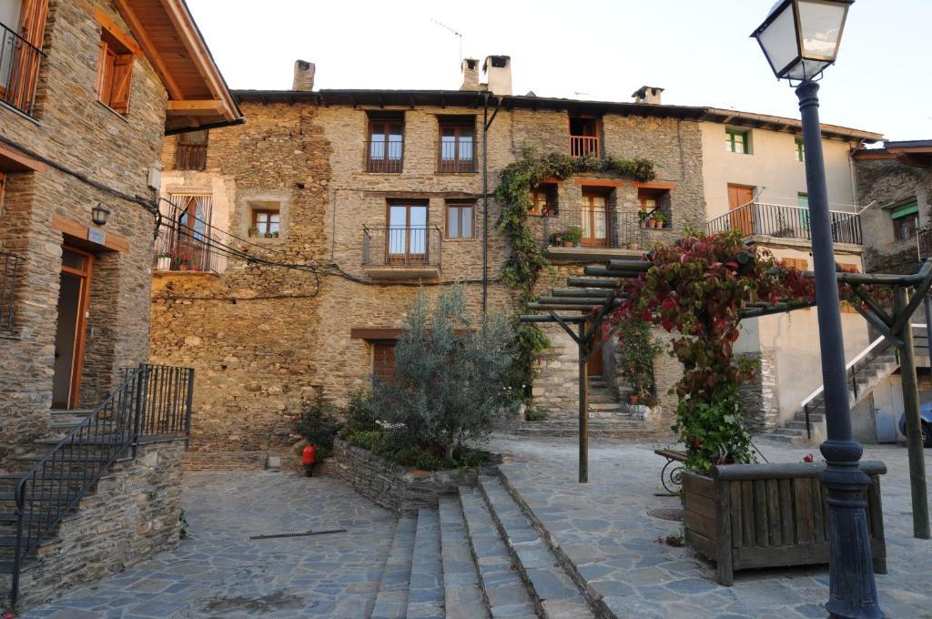 Casa Rural La Comella Tirvia Bagian luar foto