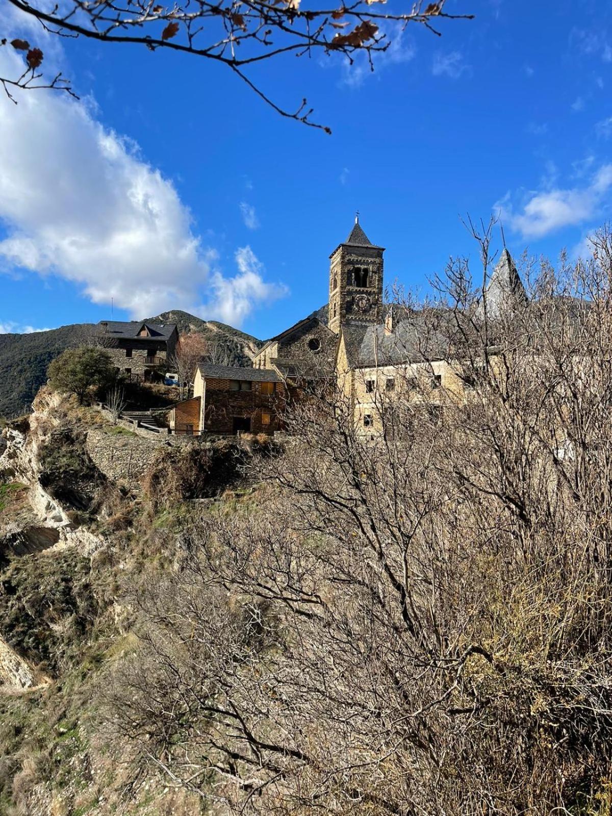 Casa Rural La Comella Tirvia Bagian luar foto