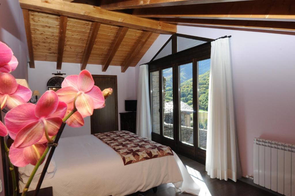 Casa Rural La Comella Tirvia Ruang foto