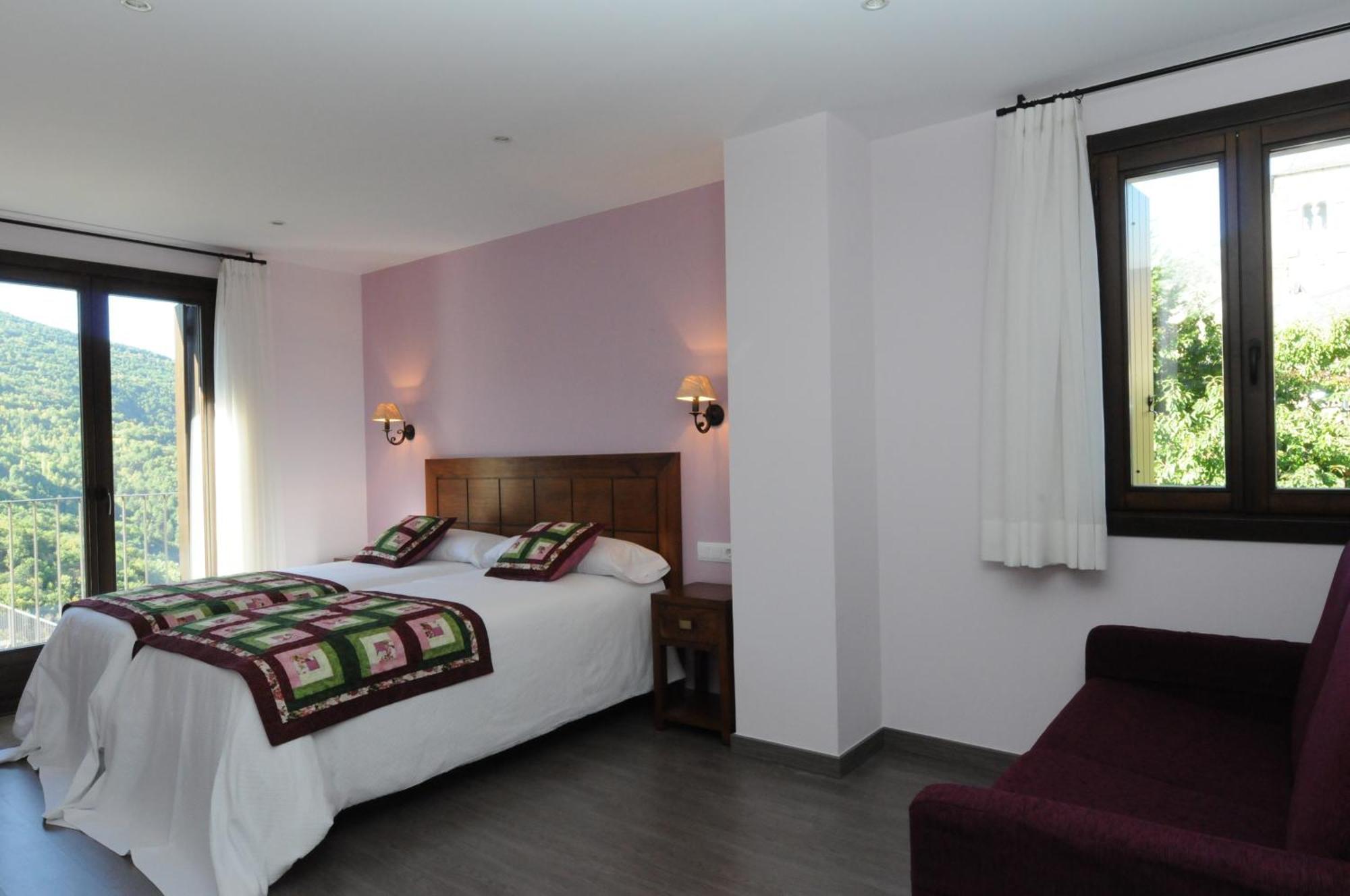 Casa Rural La Comella Tirvia Bagian luar foto
