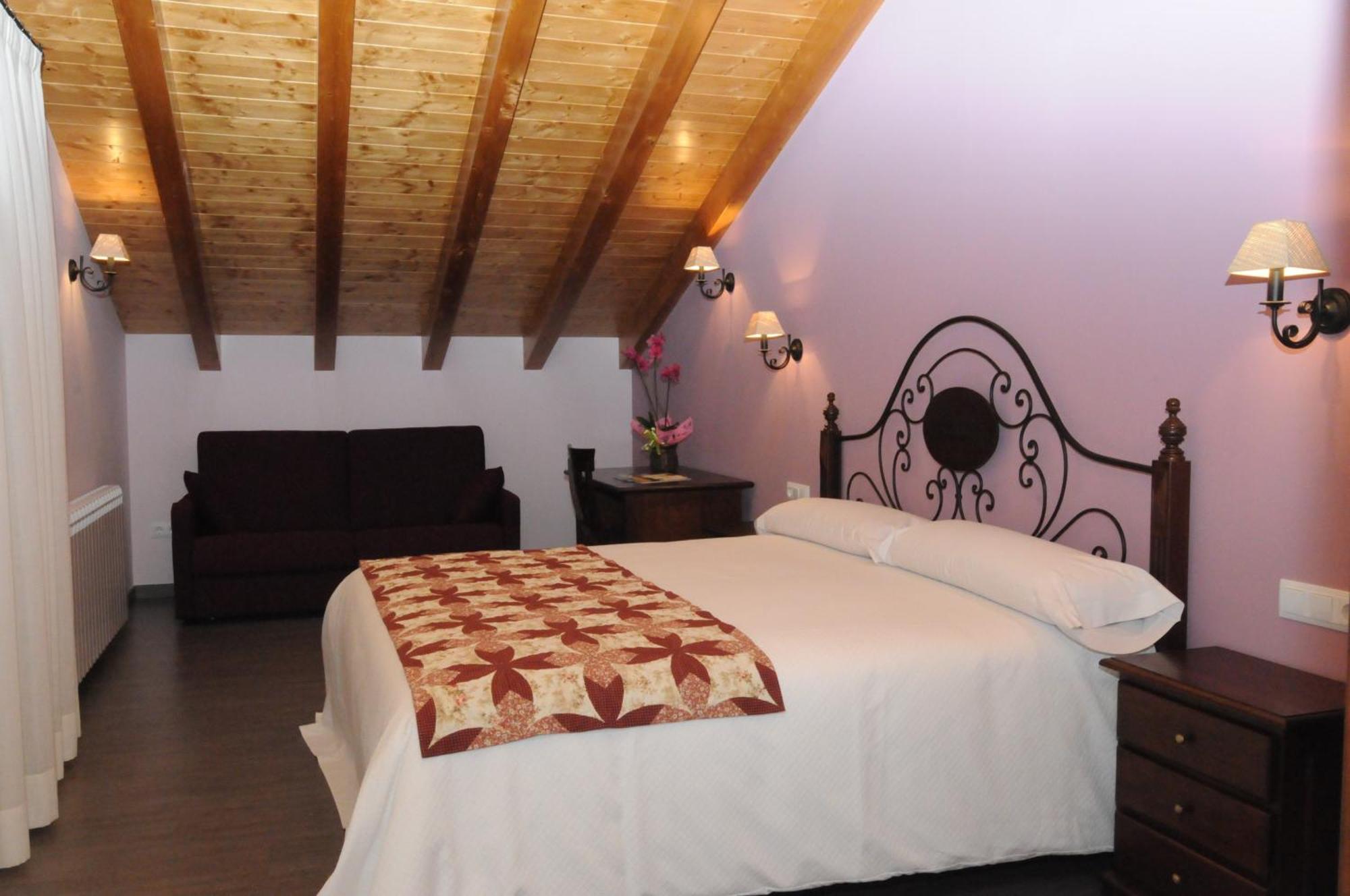 Casa Rural La Comella Tirvia Bagian luar foto