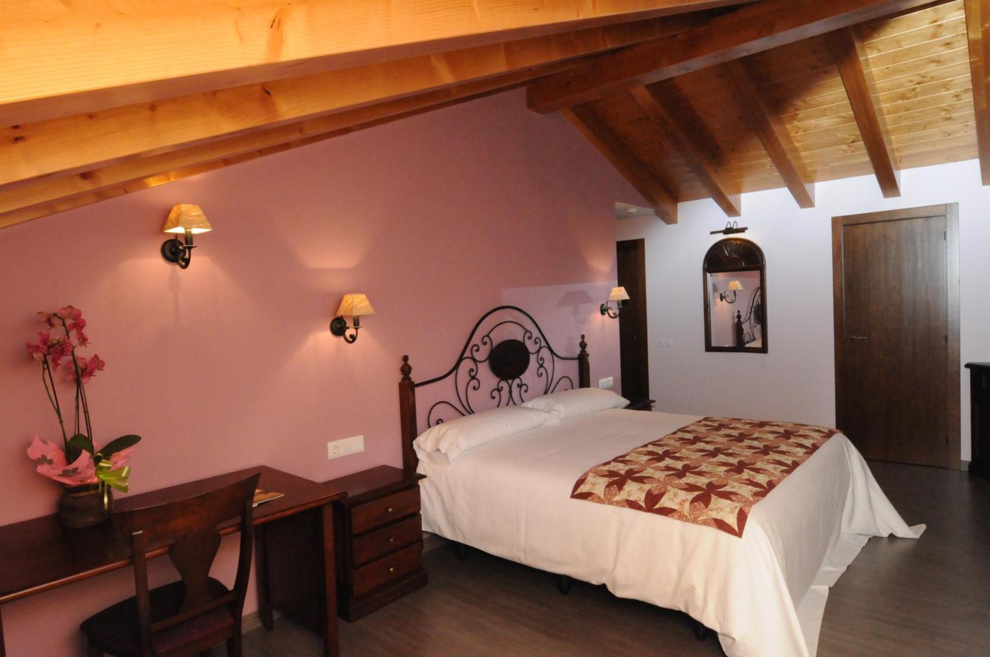 Casa Rural La Comella Tirvia Bagian luar foto